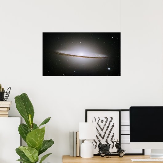 M104 Sombrero Galaxy - poster (Thuiskantoor)