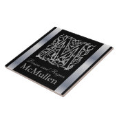 M Monogram en naam "Besque on Black" keramische te Tegeltje (Zijkant)