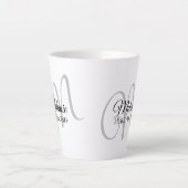 M monogram naam & initiaal mooie witte latte mok (Voorkant)