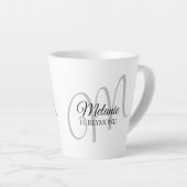 M monogram name & initiaal mooi wit latte mok (Rechterhoek)