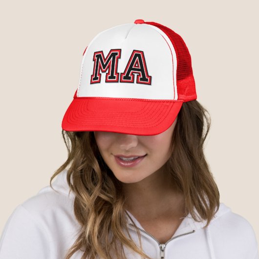 MA-monogram Trucker Pet (In situ)