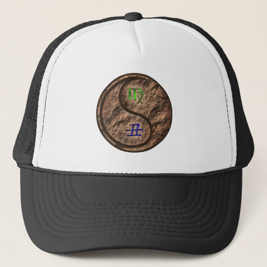Maagd & Aard-Ox Trucker Pet (Voorkant)