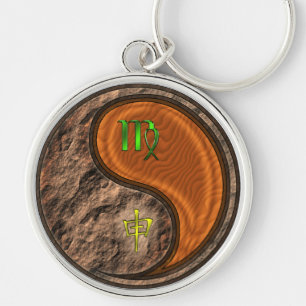 Maagd en houten aap sleutelhanger