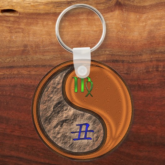 Maagd & Hout Os Sleutelhanger (Achterkant)