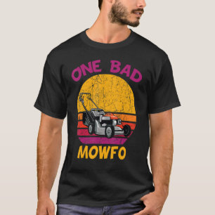 maaien gazon retro  zorg maaien een slechte mo t-shirt