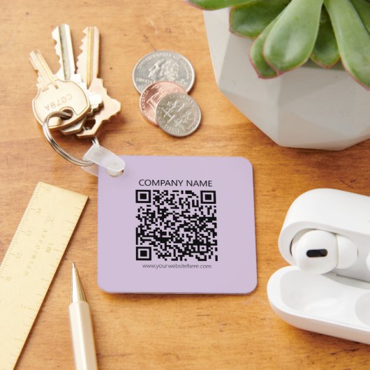 Maak een QR-code | Bleek lavendel paars Sleutelhanger (Bureau)