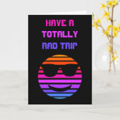 Maak een roadtrip in retrostijl emoji bon voyage kaart (Gele Bloem)