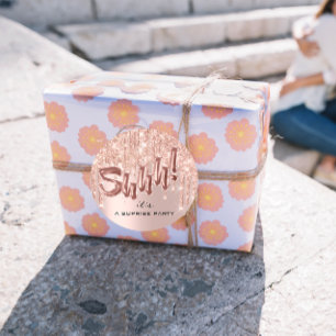 Maak Elk Moment Pop met "Shhh... Het is een Verras Ronde Sticker