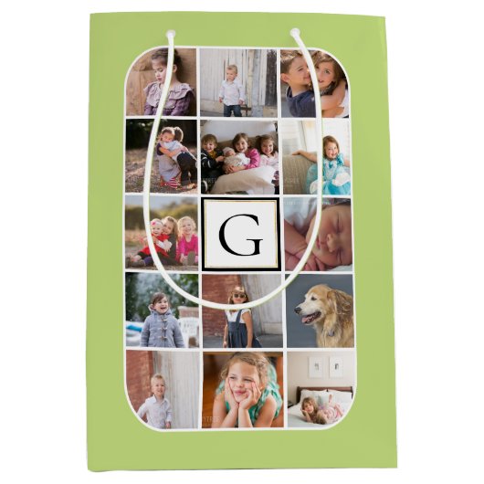 Maak je eigen fotocollage, monogram lichtgroen medium cadeauzakje (Voorkant)