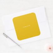 Maak je eigen gele aangepaste ontwerp vierkante sticker (Envelop)