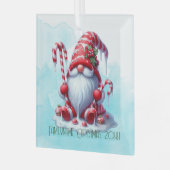 Maak je eigen gestreepte pepermunt Kerstgnome Glas Ornament (Voorkant links)