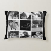 Maak Je Eigen Huwelijksfotocollage Monogram Decoratief Kussen (Achterkant)