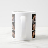 Maak Je Eigen Huwelijksfotocollage Monogram Grote Koffiekop (Achterkant)