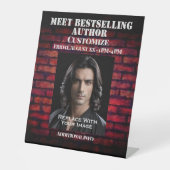 Maak kennis met de auteur Red Brick Reclamebord Met Voetstuk (Voorkant)