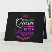 Maak kennis met de koningin van Puzzels Queen Puzz Kaart (Achterkant)