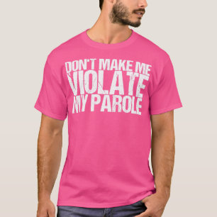 Maak me niet schuldig aan geweld. t-shirt