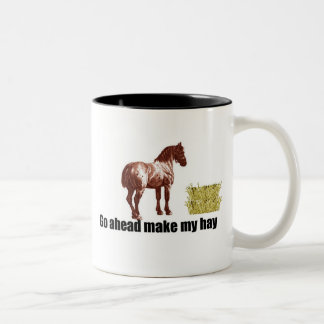 Maak mijn hooi tweekleurige koffiemok