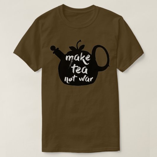 Maak Tea not War Kettle T-shirt (Design voorkant)
