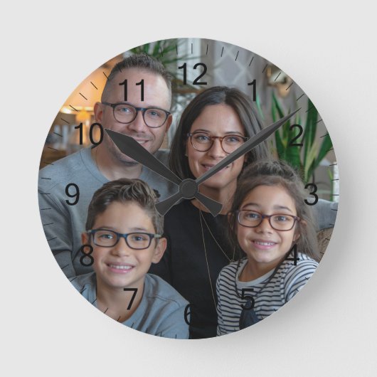 Maak uw eigen aangepaste familiefoto gepersonalise ronde klok (Voorkant)