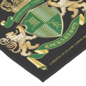 Maak uw eigen wapengekletter groen goudleeuwen korte tafelloper (Hoek)