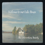 Maak van je eigen familie zomerhuis Welkom Stenen Onderzetter<br><div class="desc">Maak van je eigen familie meer,  zomerhuis welkom onderzetters.
U kunt het personaliseren en uw foto en eigen tekst toevoegen.</div>