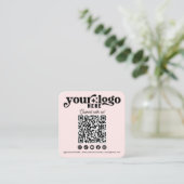 Maak verbinding met ons Social Media QR Code roze Vierkante Visitekaartje (Staand voorkant)
