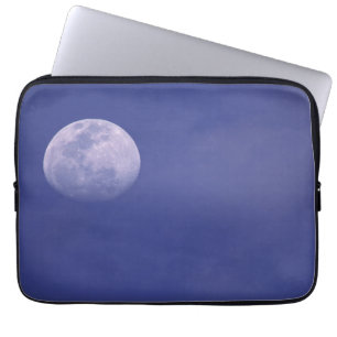 Maan boven de Galapagos-eilanden, Ecuador Laptop Sleeve