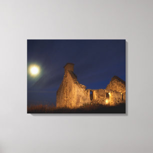 Maan boven puinhopen van een huisje County Galwa Canvas Afdruk