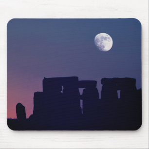 Maan boven Stonehenge   Wiltshire, Engeland Muismat