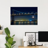Maan opkomend onder San Francisco Bay Bridge Poster (Thuiskantoor)