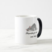 Maandagen maken me zijn koffie Mok (Voorkant rechts)