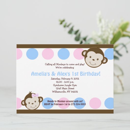 Maandelijkse tweelingen roze/blauw 5 x 7 verjaarda kaart (Staand voorkant)