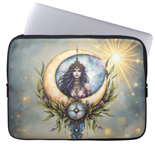 Maanpriesteres – Bewaarder van het Hemelse Evenwic Laptop Sleeve (Voorkant)
