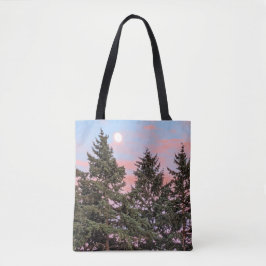 Maansopkomst bij zonsondergang met roze wolken tote bag