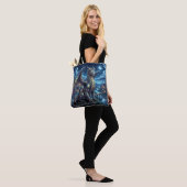Maanverlichte Hemelse Draken en Kasteel Tote Bag (Op model)