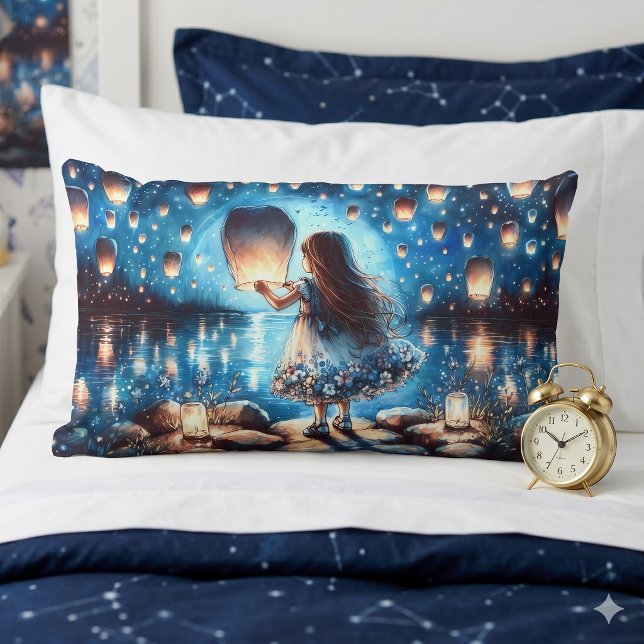Maanverlichte Lantaarn Meer Meisje Kussen (Moonlit Lantern Lake Girl Lumbar Pillow)