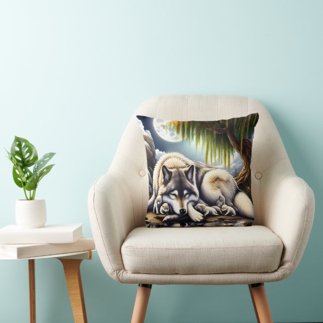 Maanverlichte sereniteit een sluimerende wolf kussen (Stoel)