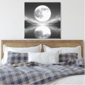 Maanverlichte sereniteit: majestueuze nachtwateren canvas afdruk (Insitu (Slaapkamer))
