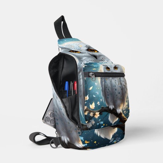 Maanwake: De Witte Sneeuwuil Sling Bag (Open)