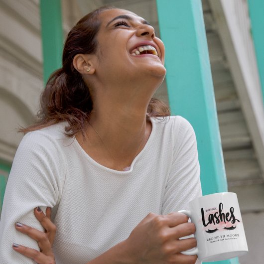 Maar eerst zweeft | Lash-technicus, monogram Koffiemok