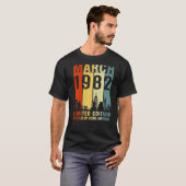 maart 1982 40 jaar Geweldige T-shirt (Voorkant volledig)
