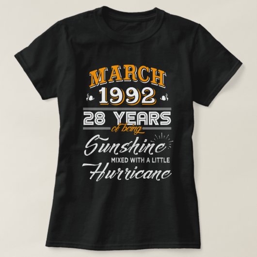 Maart 1992 - 28 jaar Huwelijkscadeaus T-shirt (Design voorkant)