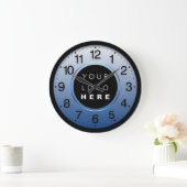 Maatschappelijke minimalistische blauwe marine - a grote klok (Huis)