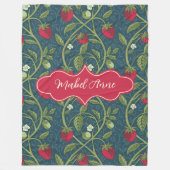 Mabel Anne Donkerblauwe Aardbeiwijnstok Fleece Deken (Voorkant)