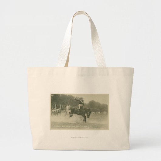 Mabel Strickland op Stranger. Grote Tote Bag (Voorkant)