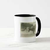 Mabel Strickland op Stranger. Mok (Voorkant rechts)