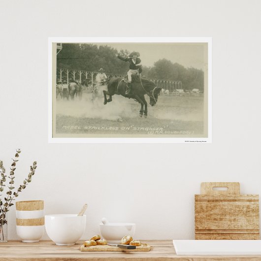 Mabel Strickland op Stranger. Poster (Keuken)