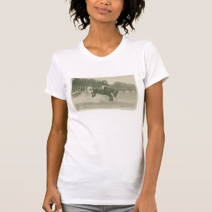 Mabel Strickland op Stranger. T-shirt