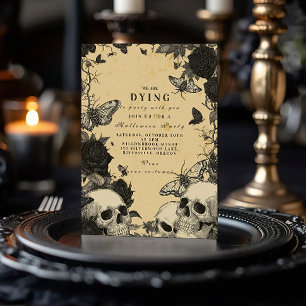 Macabre Gothic Skull en Moth Halloween Soirée Kaart