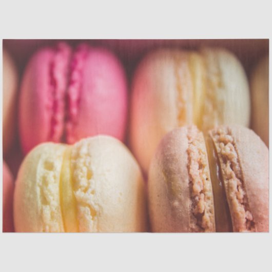 Macaron macaroons lichtroze beige bruine zoete tas tissuepapier (Voorkant)